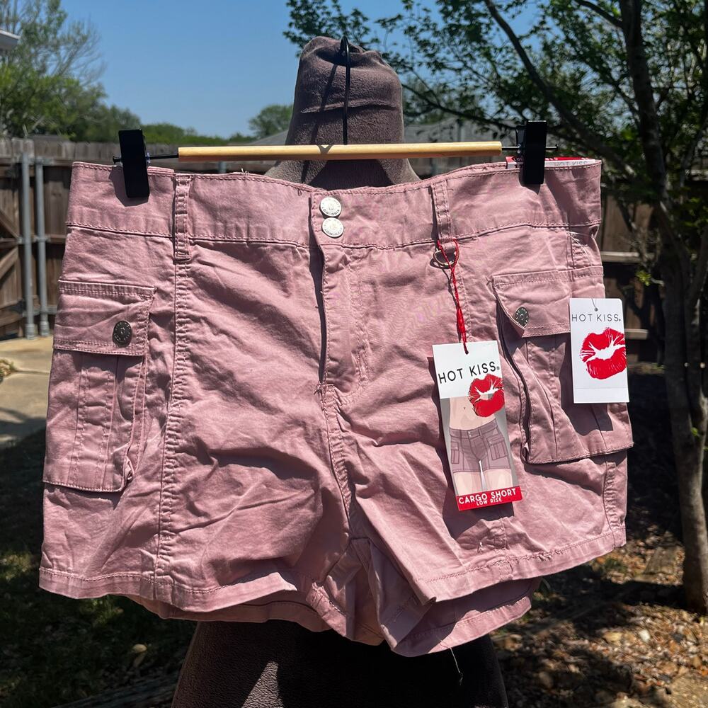 HOT KISS LOW RISE CARGO SHORT MUAVE ROSE Sz 9 - Picture 2 of 10